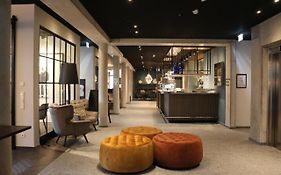 Hotel Zeitgeist Warburg Kg